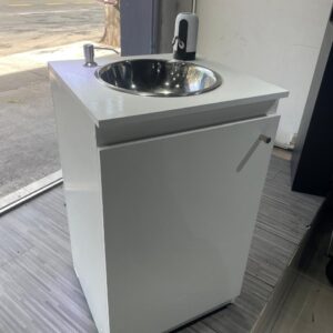 Lavamanos Portátil con Sensor Automático